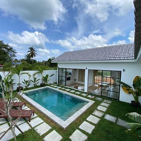 Allure Villa Cempaka Private Pool 关丹 外观 照片